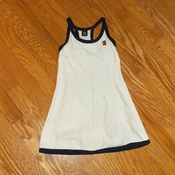 Nike Dresses & Skirts - Nike Racerback Tennis Dress - Size Medium